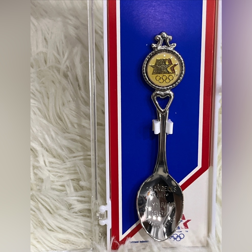 1984 COLLECTORS SPOON olympics LOS ANGELES OLYMPIAD XXII Rare VINTAGE
